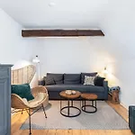 Reetdachhof Familie Duehrsen * Norddeich (Dithmarschen)