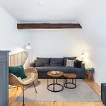Reetdachhof Familie Duehrsen *